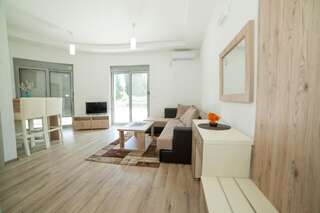 Апартаменты Demiri Apartments Улцинь Апартаменты-12