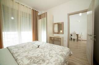 Апартаменты Demiri Apartments Улцинь Апартаменты-17