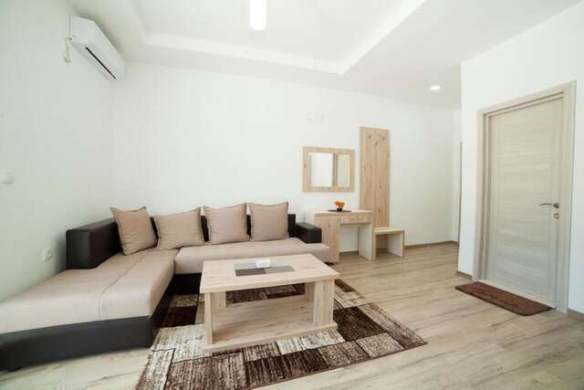 Апартаменты Demiri Apartments Улцинь-8